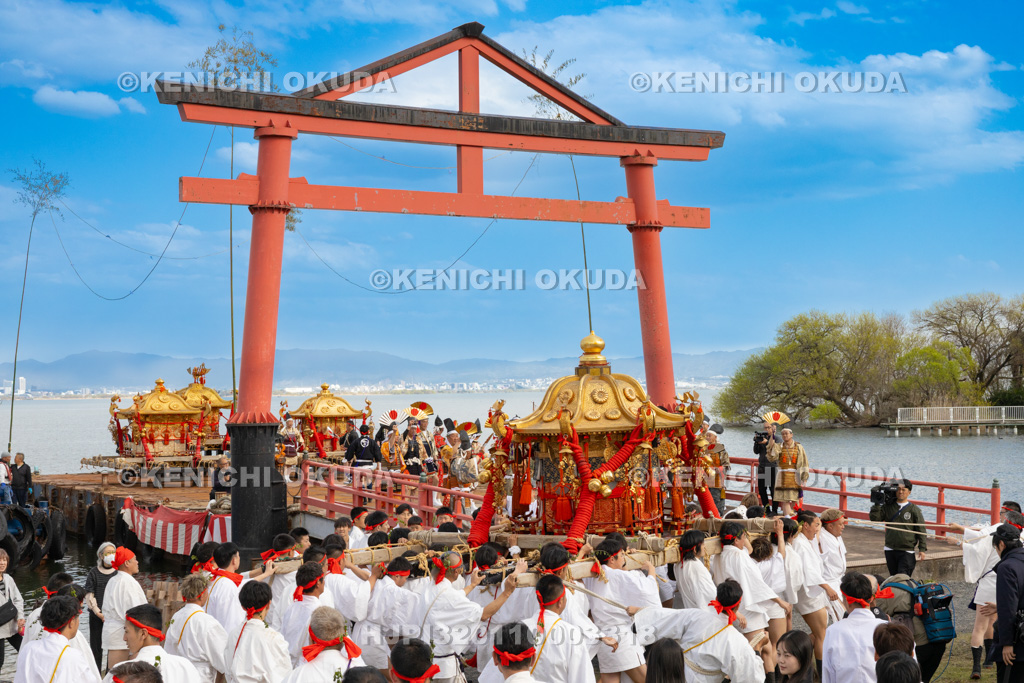 滋賀県　日吉大社　山王祭　神輿渡御（湖上巡幸）