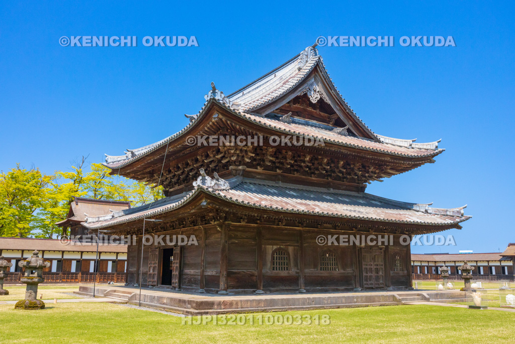 富山県　瑞龍寺　仏殿