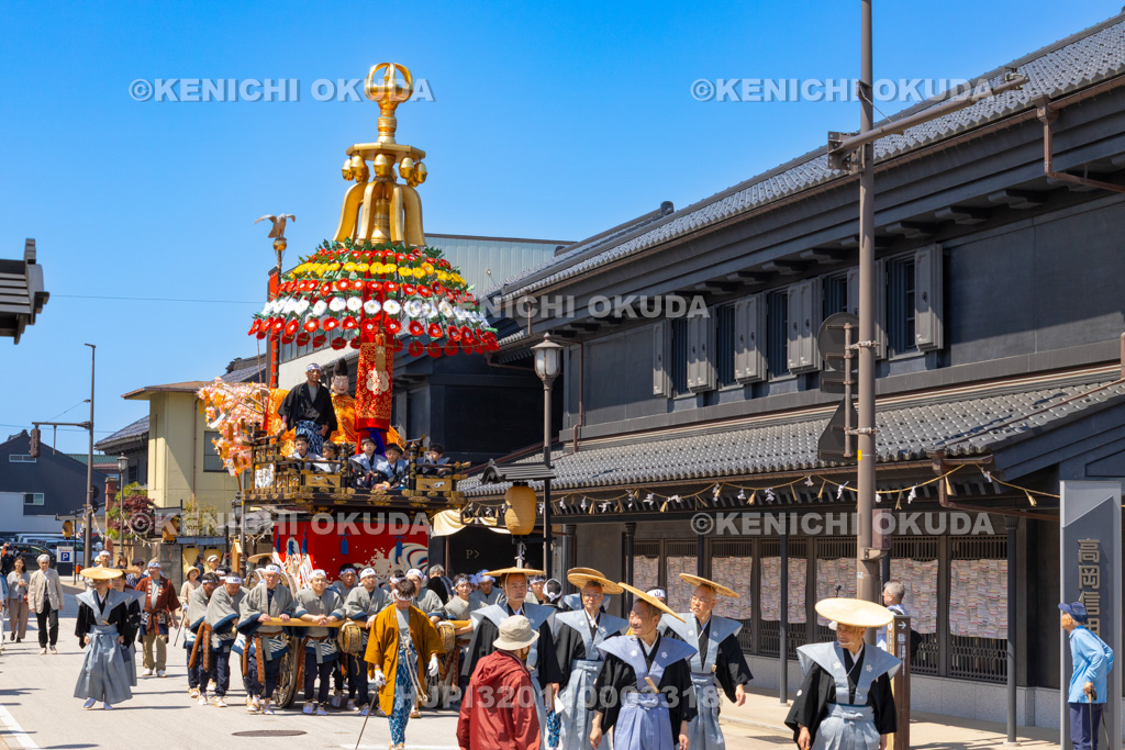 富山県 高岡御車山祭 奉曳(守山町)