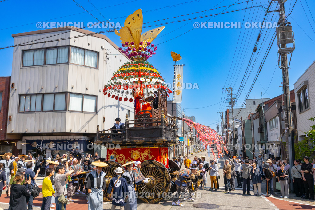 富山県 高岡御車山祭 奉曳(木舟町)