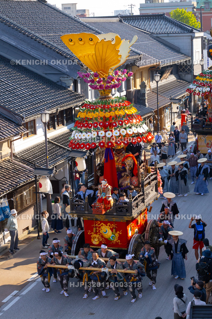 富山県　高岡御車山祭　奉曳（木舟町）