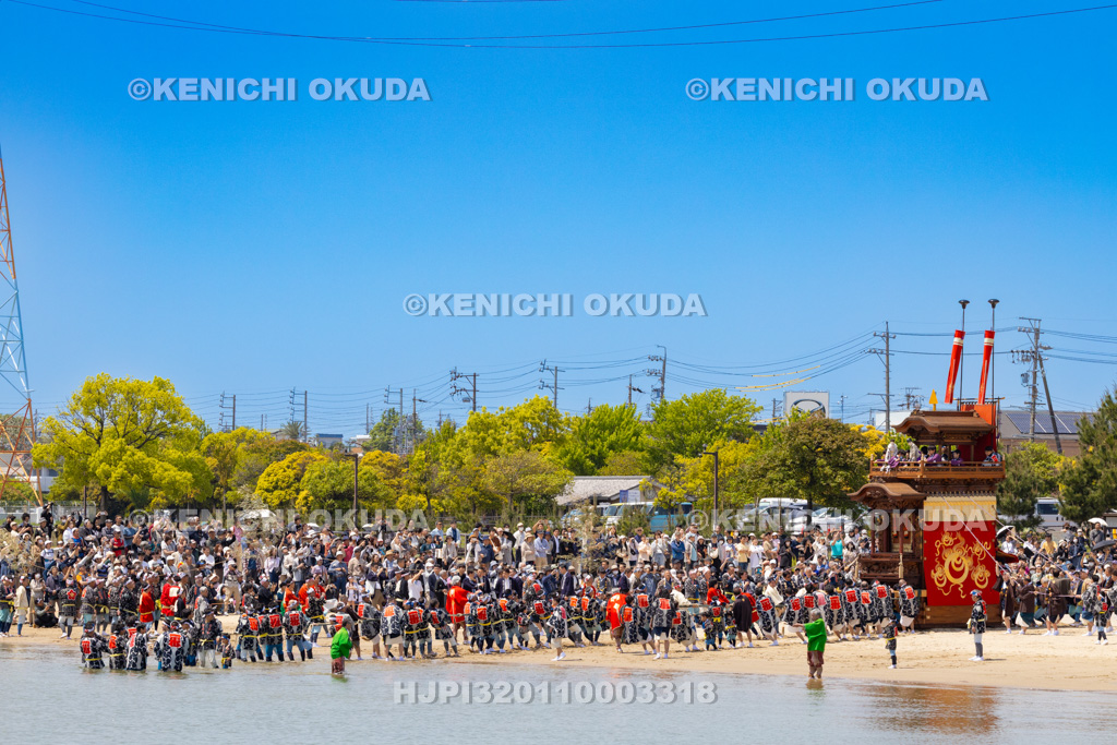 愛知県 亀崎潮干祭(初の日) 海浜曳き下ろし(宮本車)