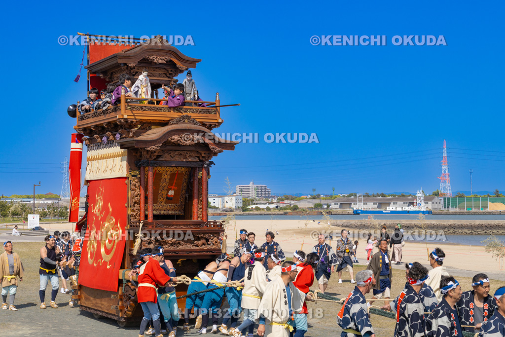 愛知県 亀崎潮干祭(初の日) 祭り広場曳き出し(宮本車)