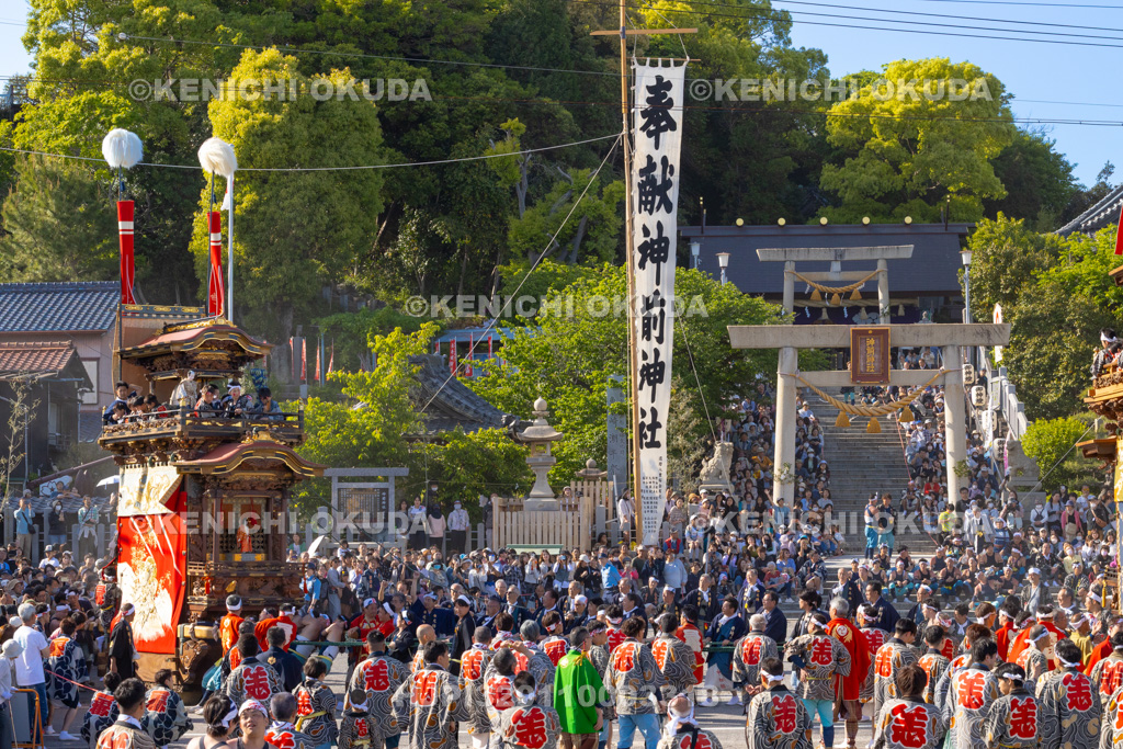 愛知県　亀崎潮干祭（後の日）　神前神社前曳き廻し（力神車）