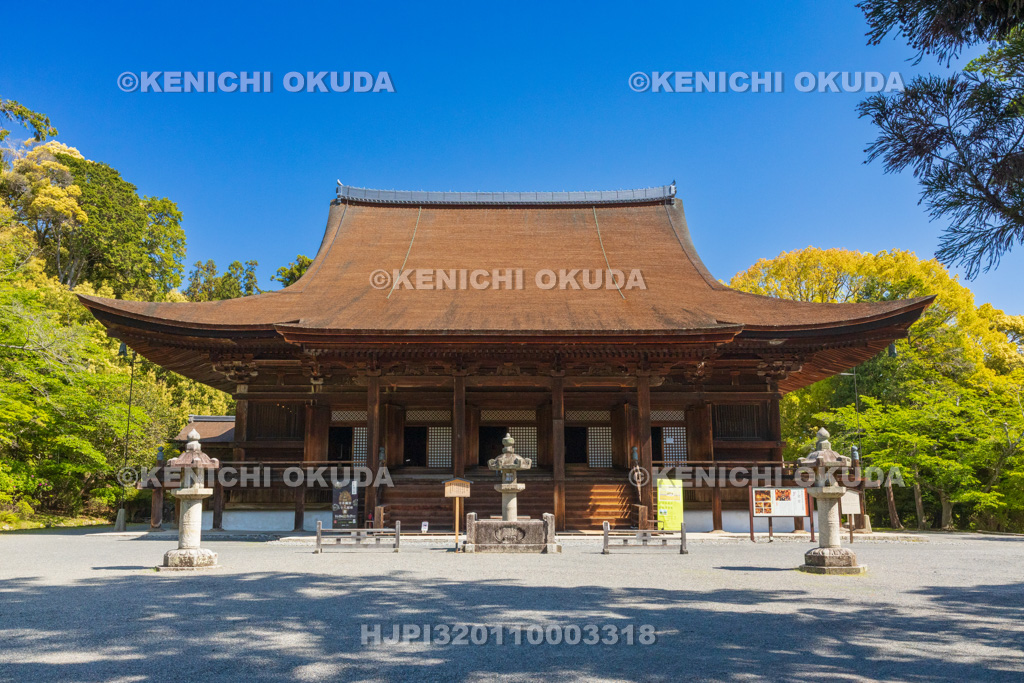滋賀県　園城寺（三井寺）　金堂
