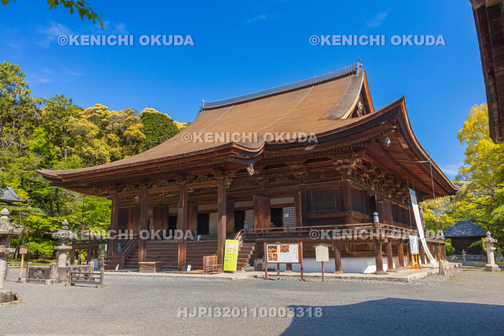 滋賀県　園城寺（三井寺）　金堂