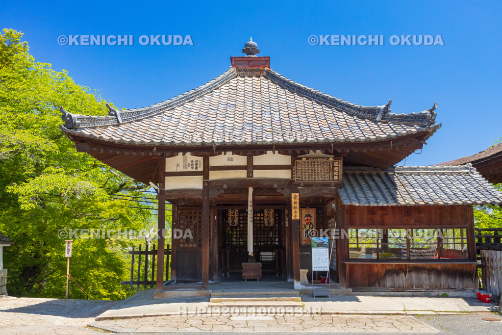 滋賀県　園城寺（三井寺）　百体観音堂