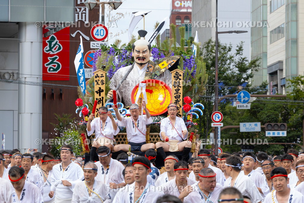 福岡県 博多祇園山笠 集団山笠見せ