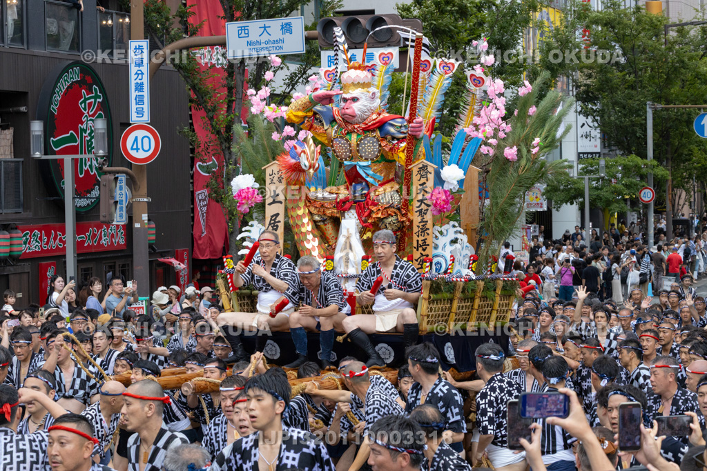 福岡県 博多祇園山笠 集団山笠見せ