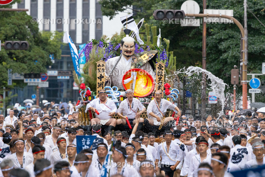 福岡県 博多祇園山笠 集団山笠見せ