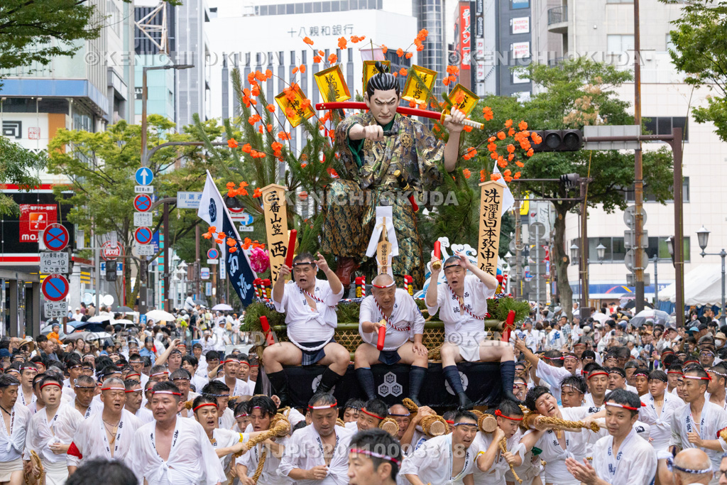 福岡県 博多祇園山笠 集団山笠見せ