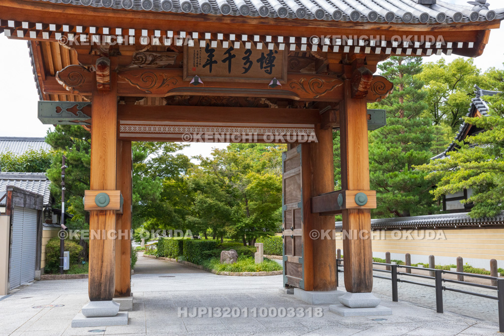 福岡県　博多千年門
