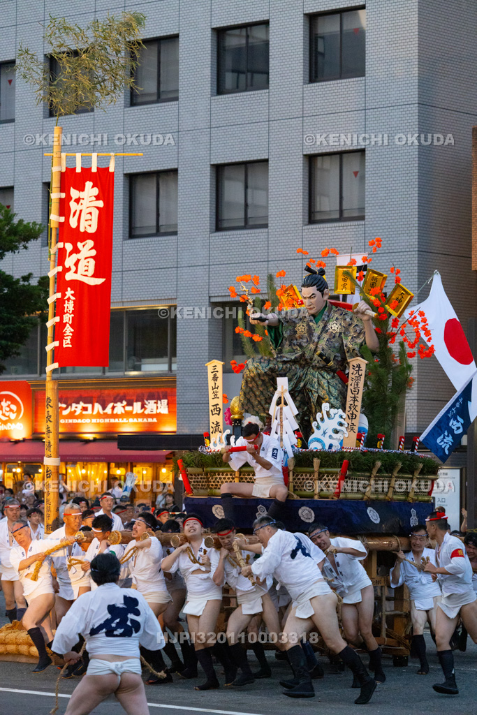 福岡県 博多祇園山笠 追い山笠