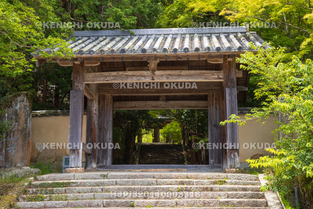 山口県　功山寺　総門