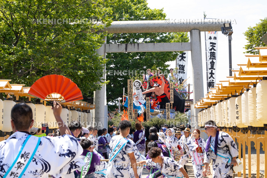 秋田県 土崎神明社祭 曳山行事(宵宮) 郷社参り