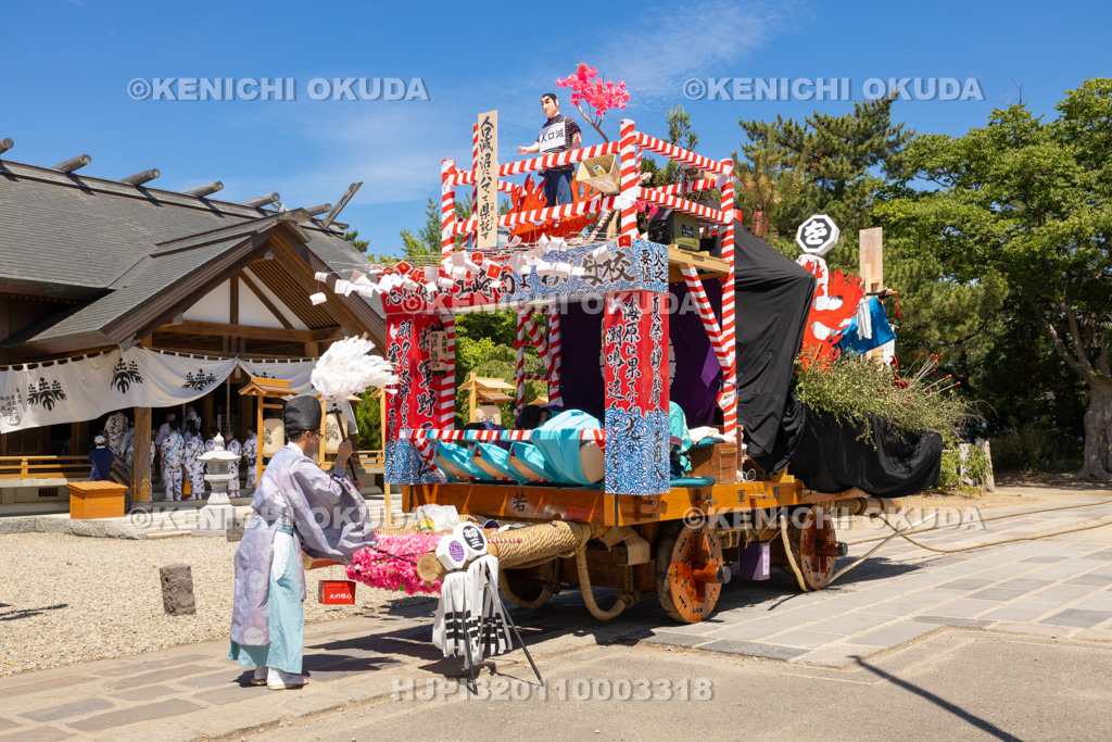 秋田県 土崎神明社祭 曳山行事(宵宮) 郷社参り お祓い