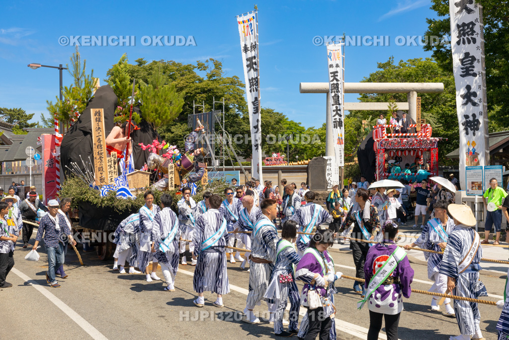 秋田県 土崎神明社祭 曳山行事(宵宮)