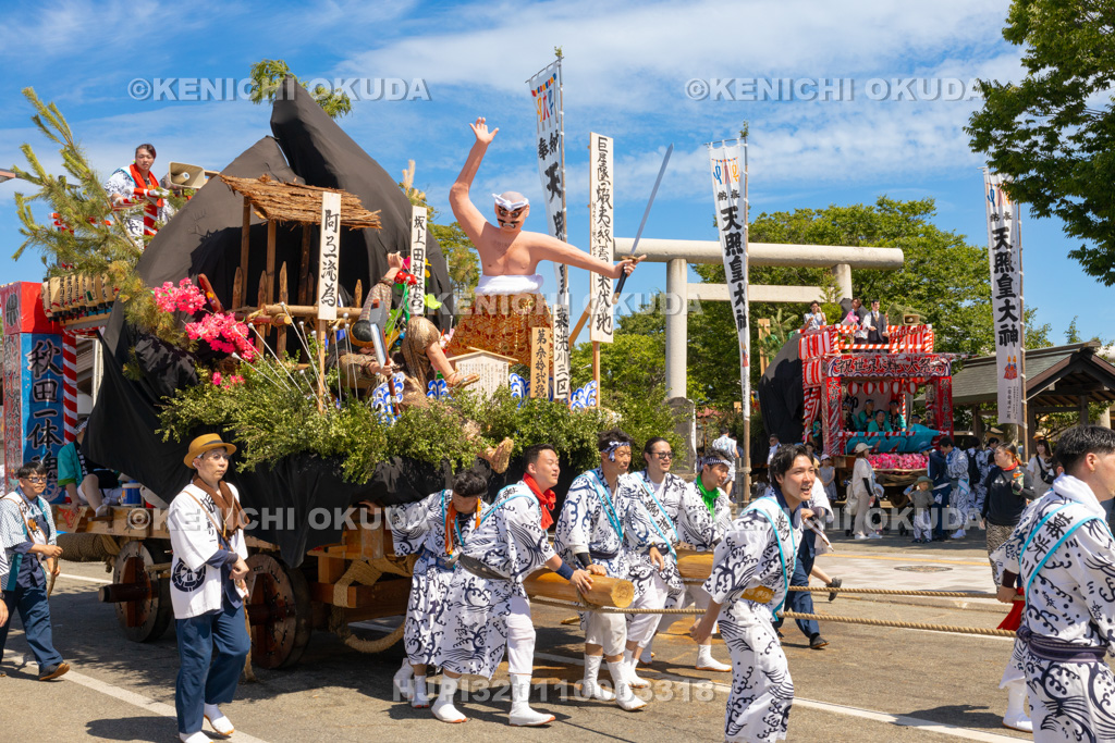 秋田県 土崎神明社祭 曳山行事(宵宮)