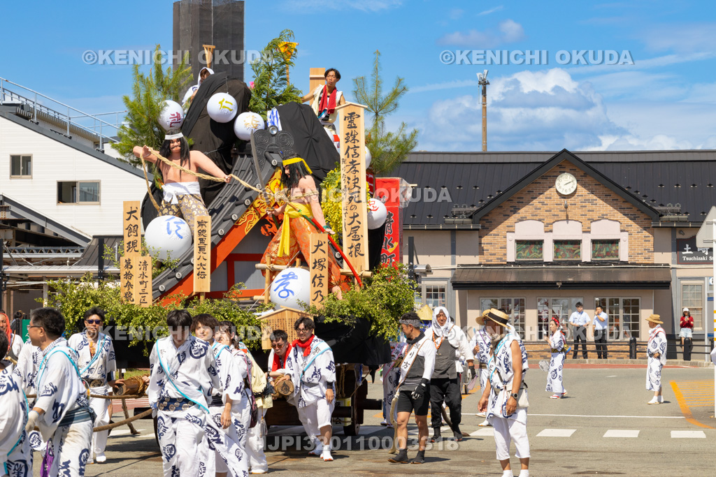 秋田県 土崎神明社祭 曳山行事(宵宮)