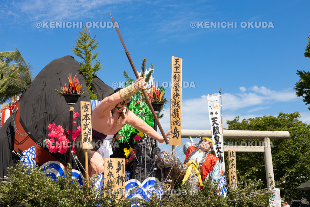 秋田県　土崎神明社祭　曳山行事（宵宮）　郷社参り