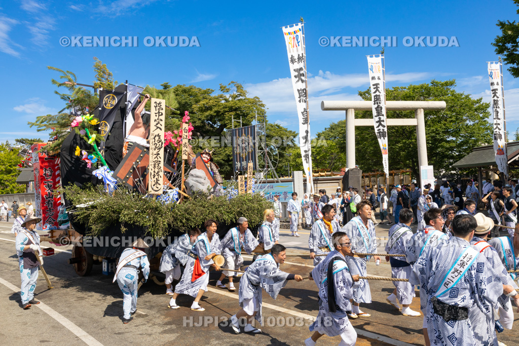 秋田県 土崎神明社祭 曳山行事(宵宮)