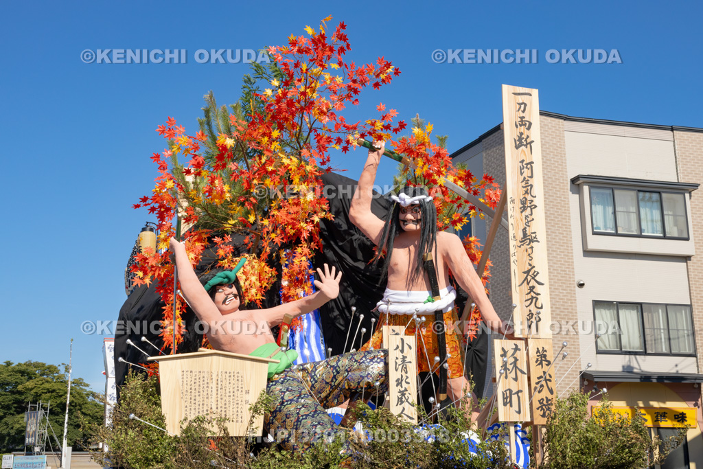 秋田県 土崎神明社祭 曳山行事(宵宮)