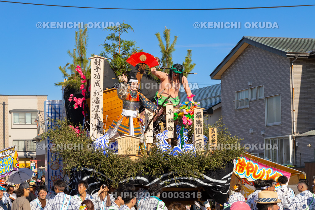 秋田県 土崎神明社祭 曳山行事(宵宮)
