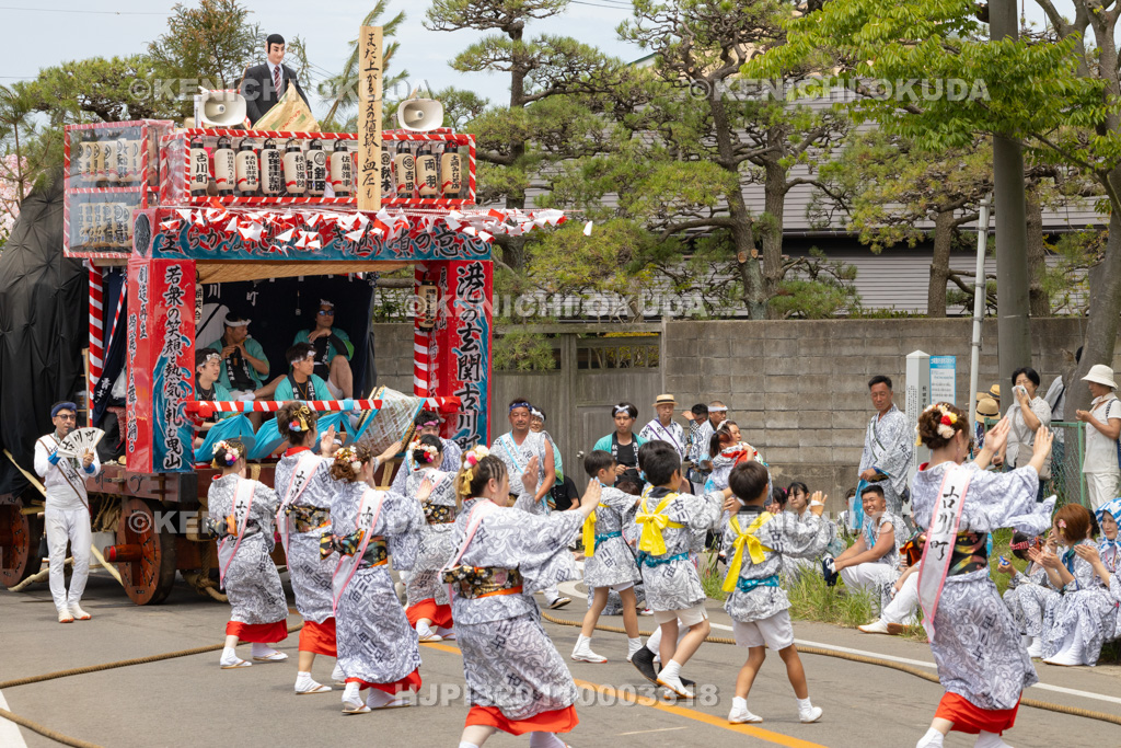秋田県 土崎神明社祭 曳山行事(本祭) 御幸曳山 演芸披露