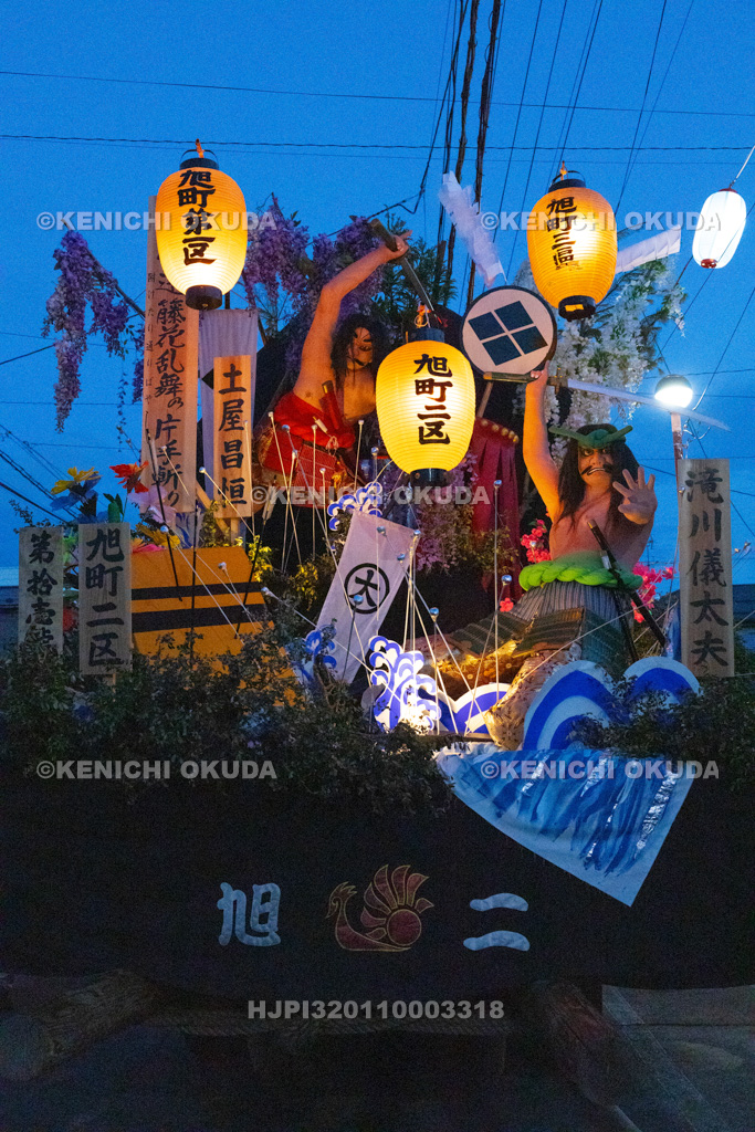 秋田県 土崎神明社祭 曳山行事(本祭) 戻り曳山