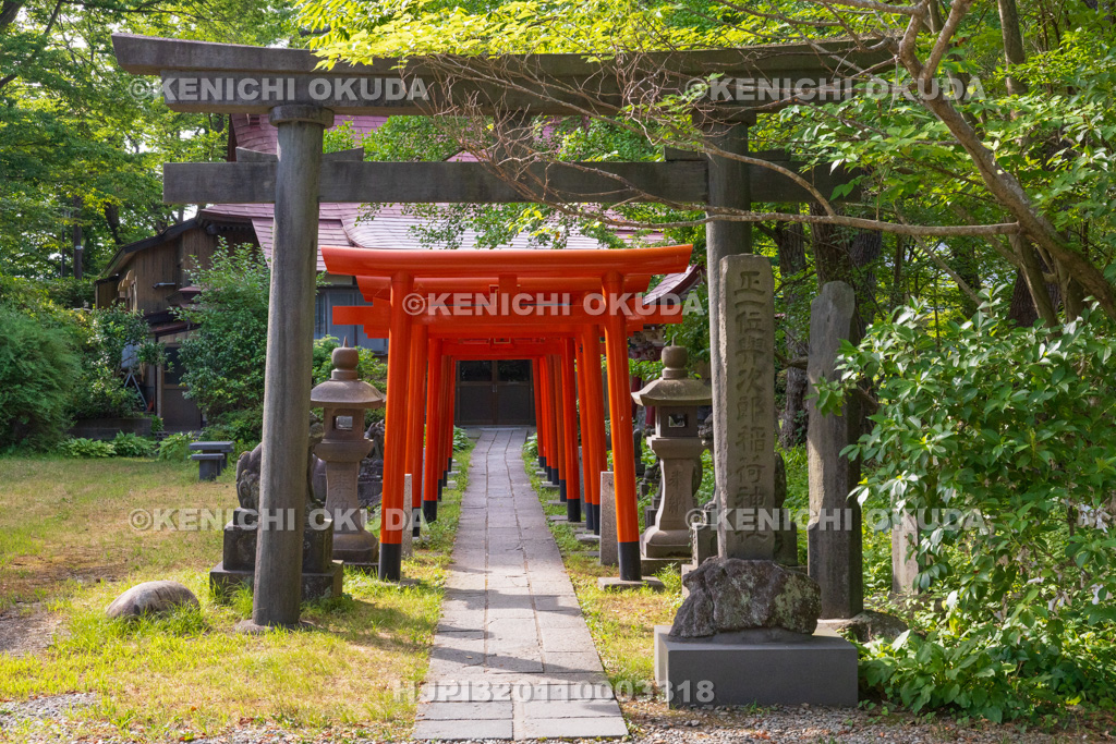 秋田県　千秋公園（久保田城跡）　与次郎稲荷神社