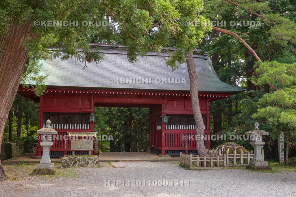 山形県　出羽三山神社（羽黒山）　随神門（仁王門）