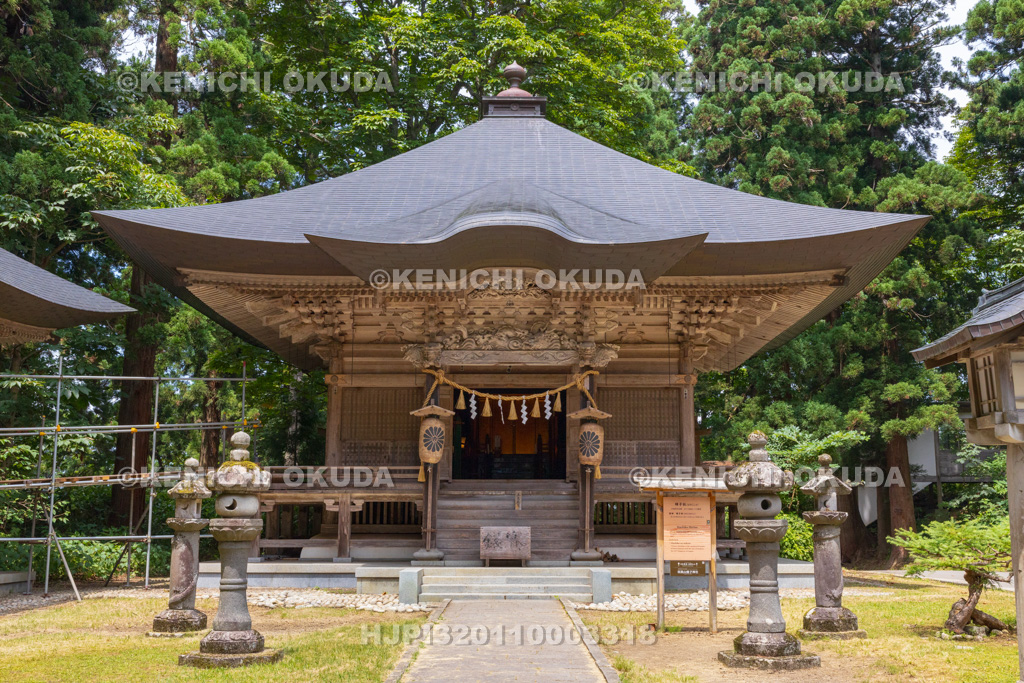 山形県 出羽三山神社(羽黒山) 蜂子社