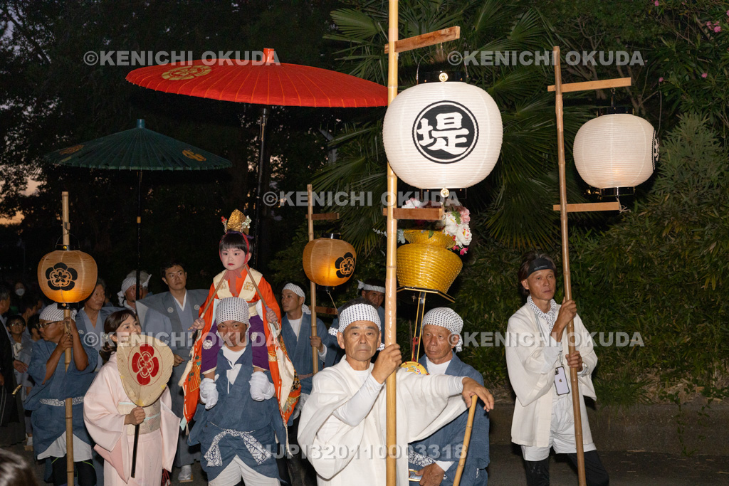 愛知県 尾張津島天王祭 稚児打廻し