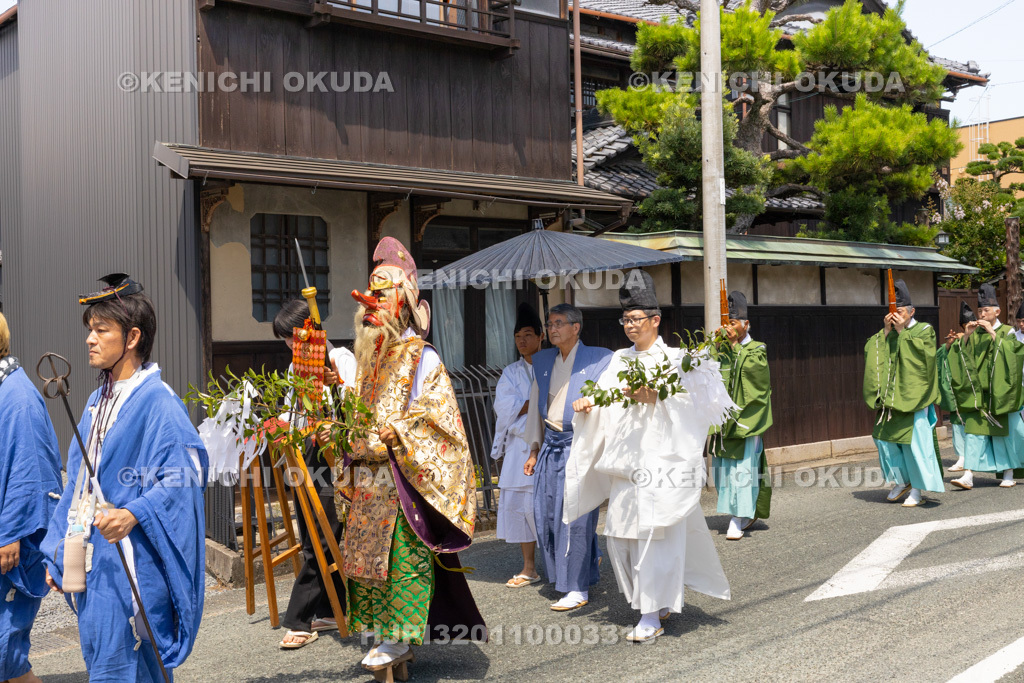 愛知県　尾張津島天王祭（宵祭）　神輿渡御　猿田彦大神