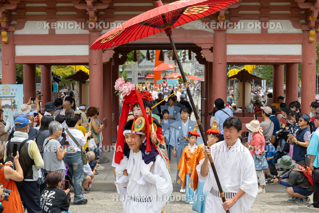 愛知県 尾張津島天王祭(朝祭) 神輿還御 稚児以下供回り帰着