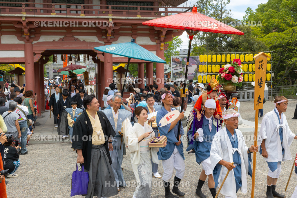 愛知県　尾張津島天王祭（朝祭）　神輿還御　稚児以下供回り帰着