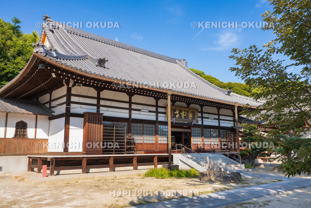 愛知県 岡田の古い街並み 慈雲寺 本堂