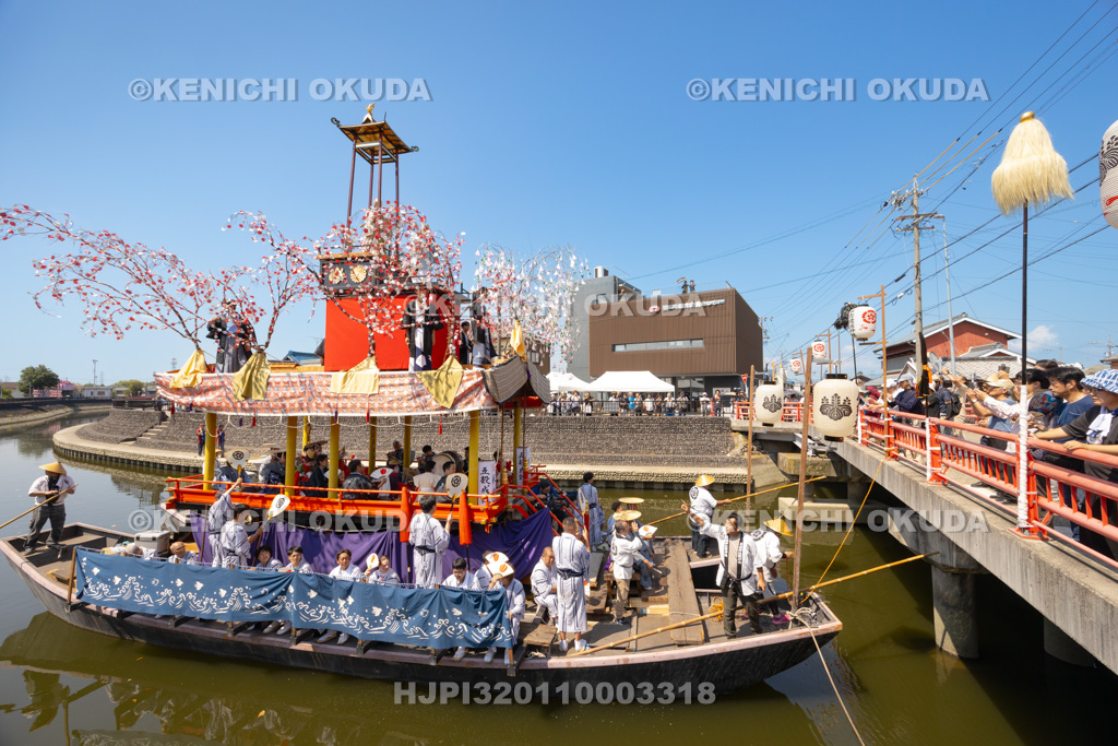 愛知県 須成祭 朝祭 祭船巡行 天王橋到着