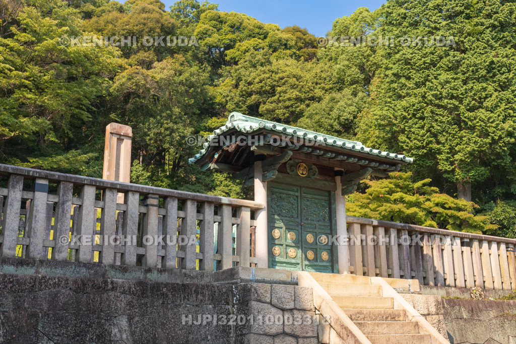 愛知県　定光寺　源敬公廟（徳川義直公廟所）