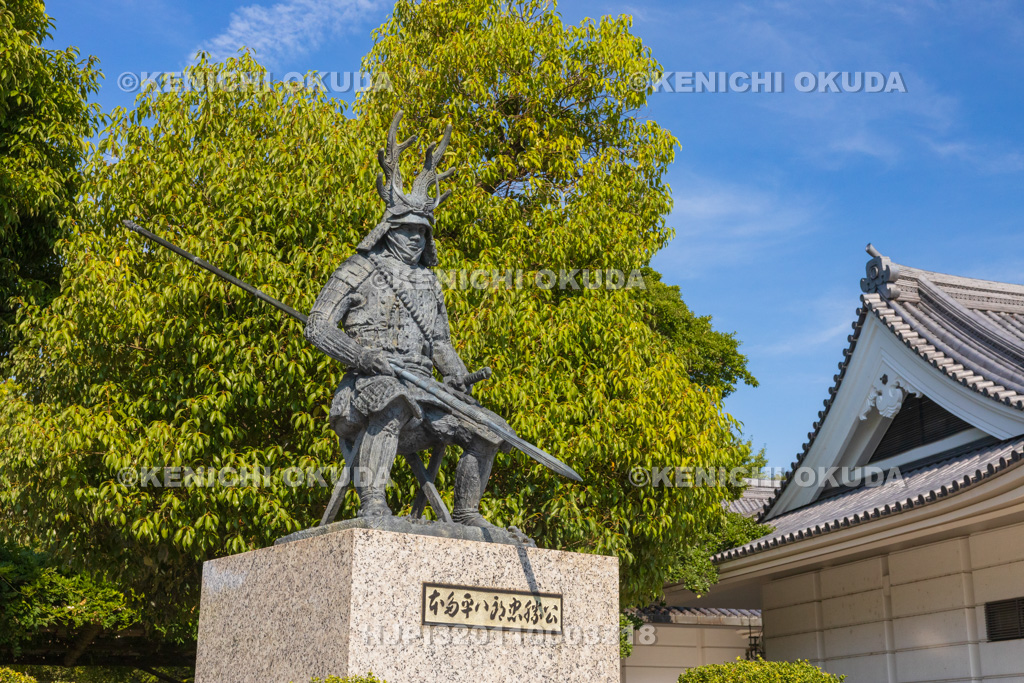 愛知県　岡崎城　本多平八郎忠勝公像