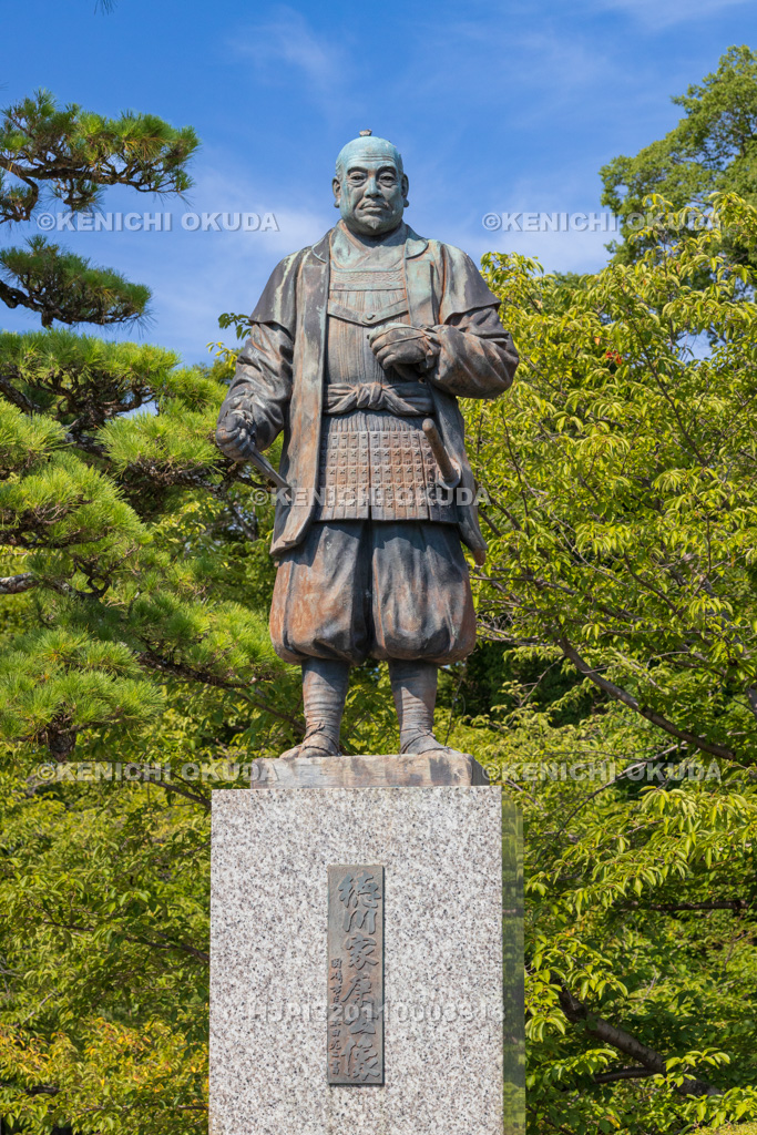 愛知県　岡崎城　徳川家康公像