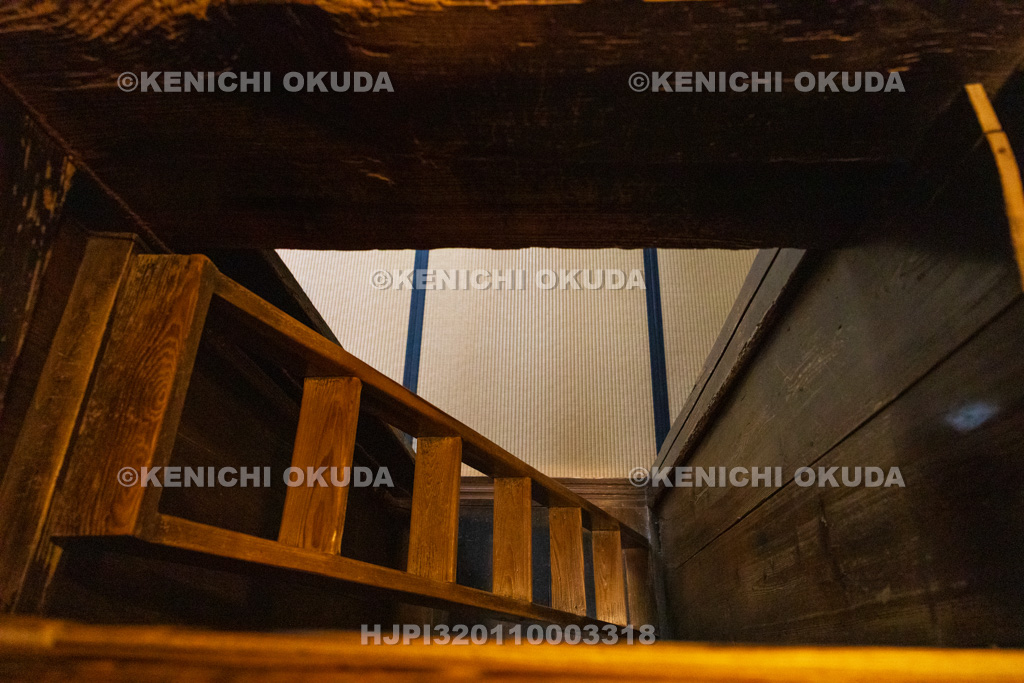 滋賀県 甲賀流忍術屋敷(望月出雲守旧宅) 隠し梯子