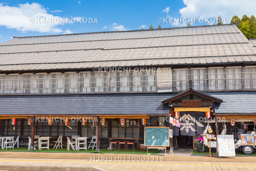 秋田県 旧関善酒店主屋