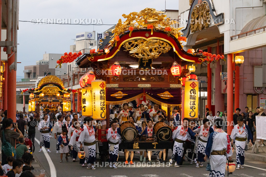 秋田県　花輪ばやし　御旅所詰（組丁）