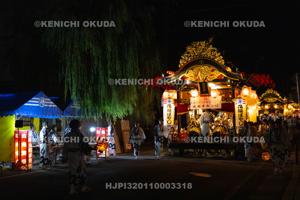 秋田県 花輪ばやし 朝詰 稲村橋へ出発(舟場元町)