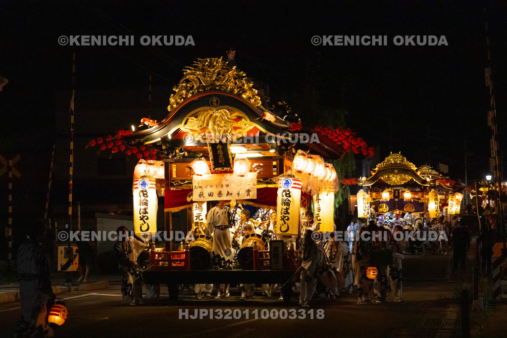 秋田県 花輪ばやし 朝詰 稲村橋へ出発(舟場元町)