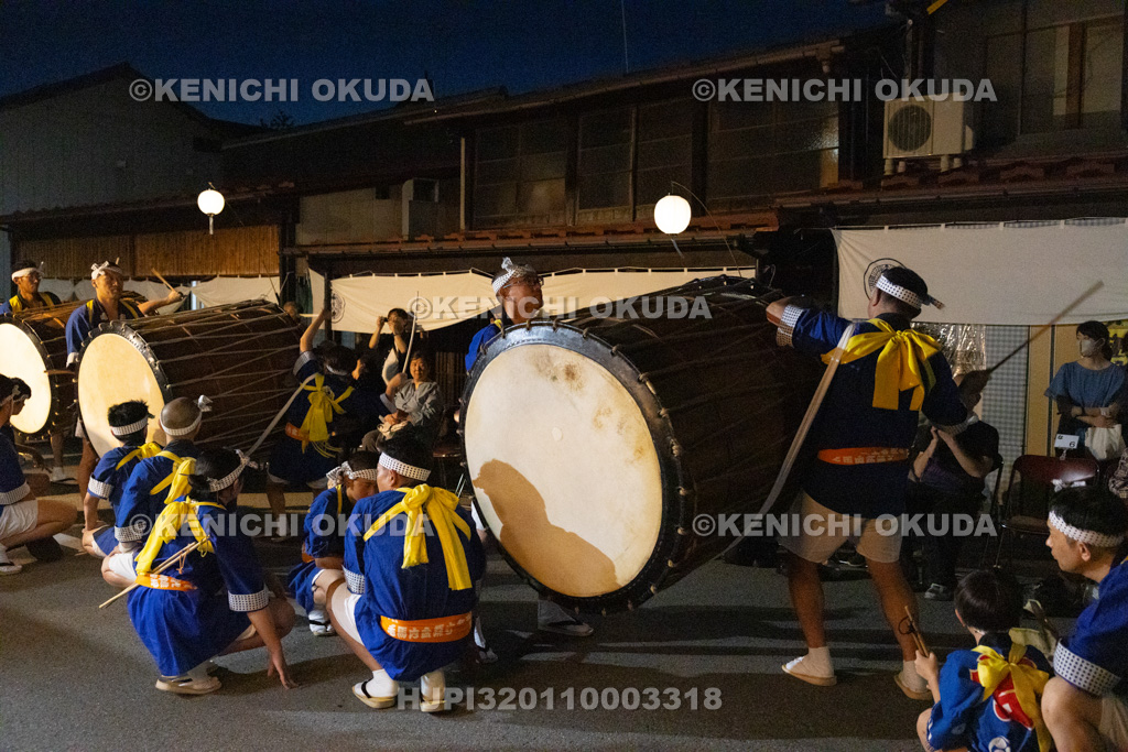 秋田県 毛馬内盆踊り 呼び太鼓(大太鼓)