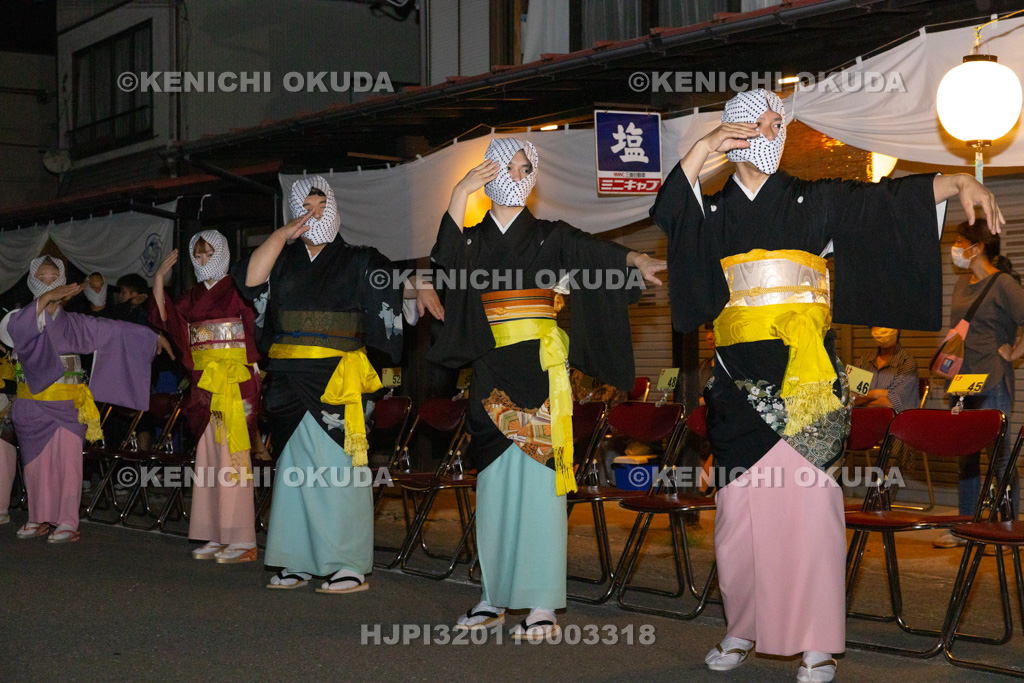 秋田県 毛馬内盆踊り 大の坂踊り