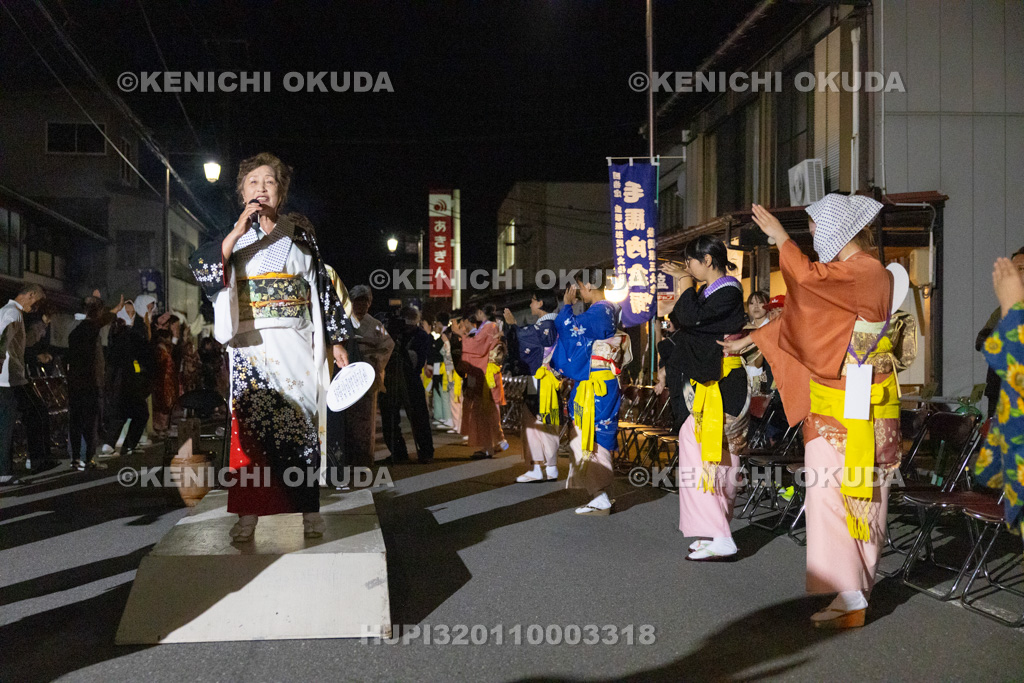 秋田県 毛馬内盆踊り 甚句踊り
