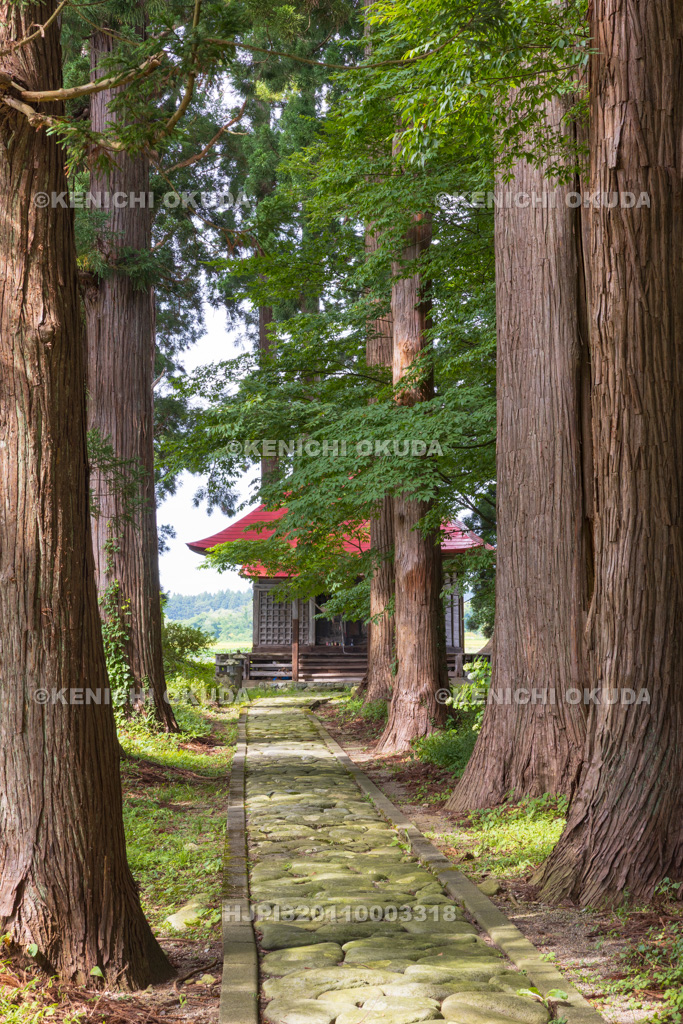 山形県 石動(いするぎ)神社
